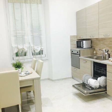 Queen Chic Apartment La Spezia Esterno foto