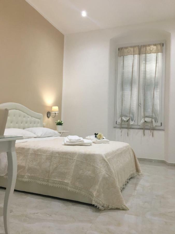 Queen Chic Apartment La Spezia Esterno foto